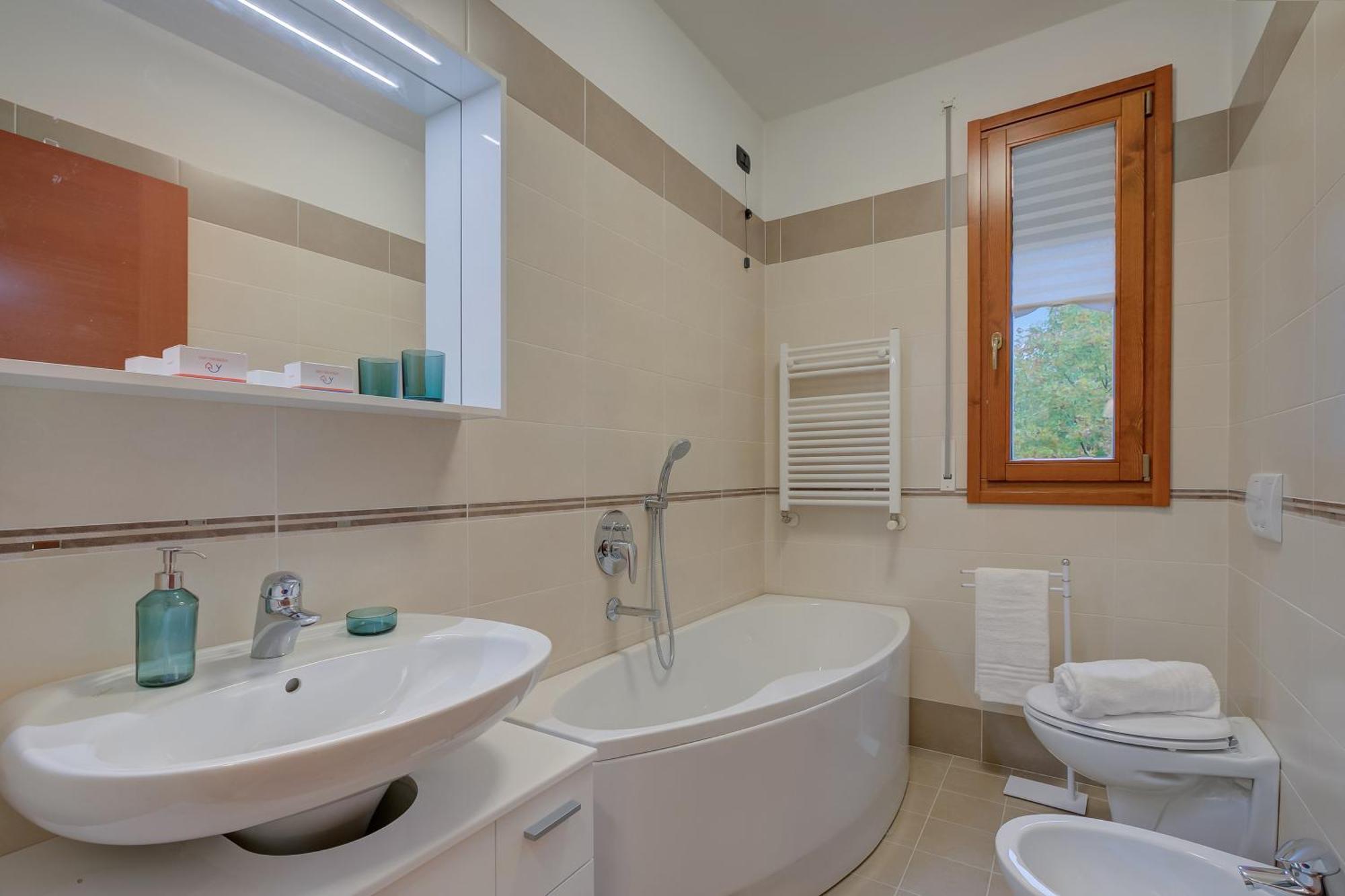 Magnolia - Happy Rentals Laveno-Mombello Exteriér fotografie